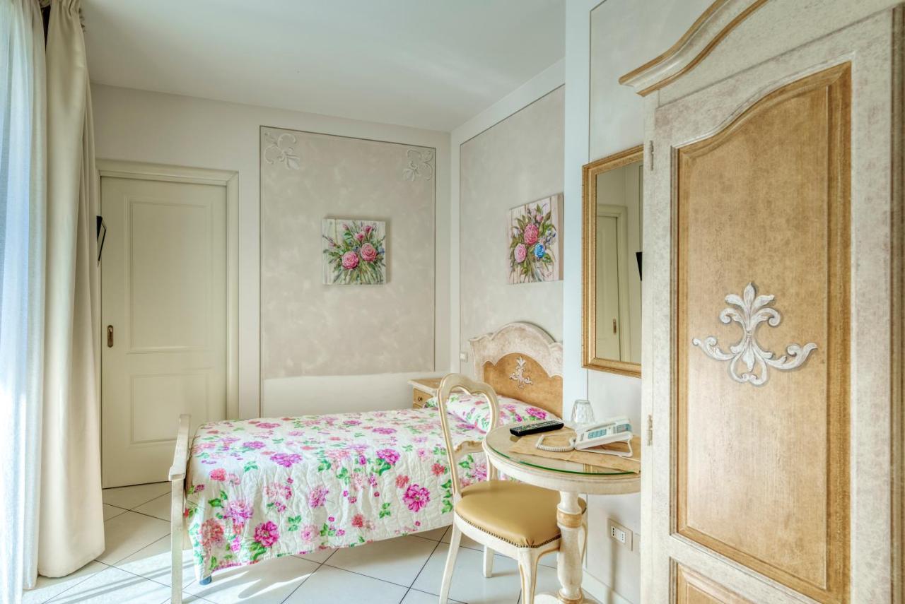 Villa Liberty Boario Terme Εξωτερικό φωτογραφία